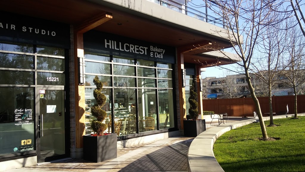 Hillcrest Bakery & Deli | 15231 Thrift Ave, White Rock, BC V4B 2K9, Canada | Phone: (604) 531-1750