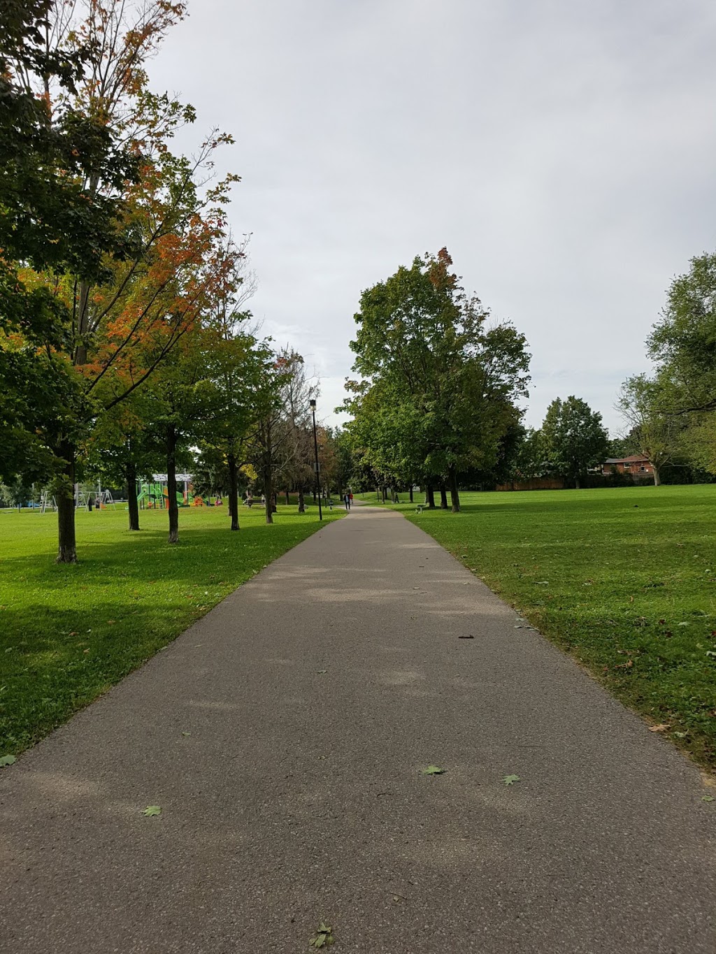 Applewood Heights Park | 3119 Joel Kerbel Pl, Mississauga, ON L4Y 0B1, Canada