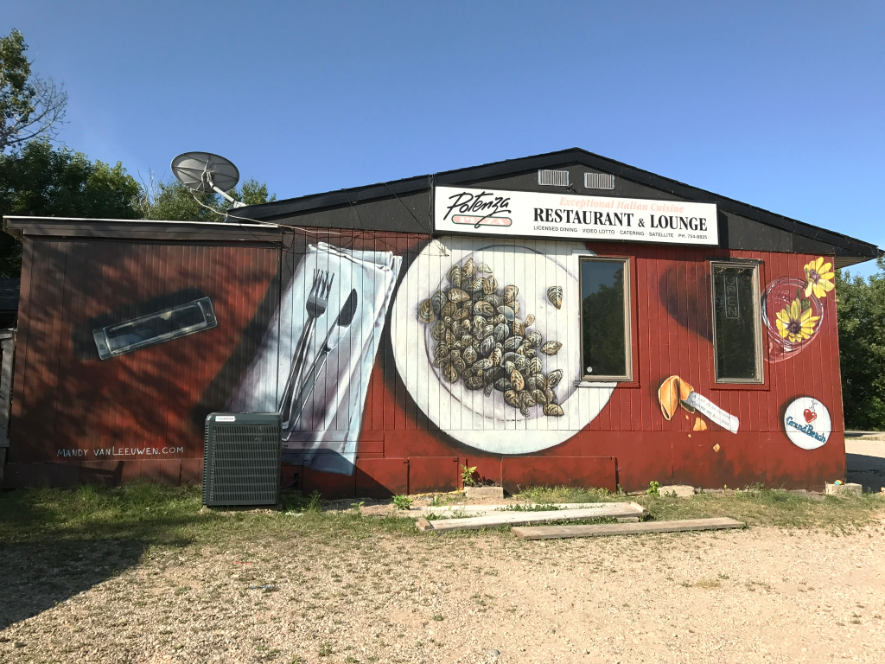 Potenzas Restaurant and Bar | 42 Parkview Ave, Grand Marais, MB R0E 0T0, Canada | Phone: (204) 754-8825