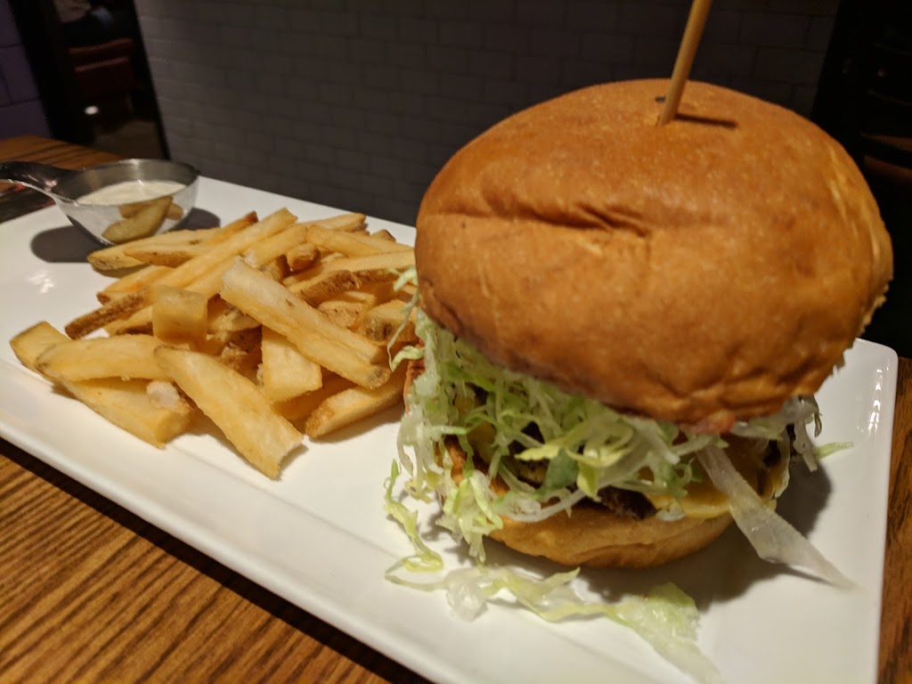 State & Main Kitchen & Bar | 8 Nolan Hill Blvd NW #300, Calgary, AB T3R 0T9, Canada | Phone: (403) 454-6246