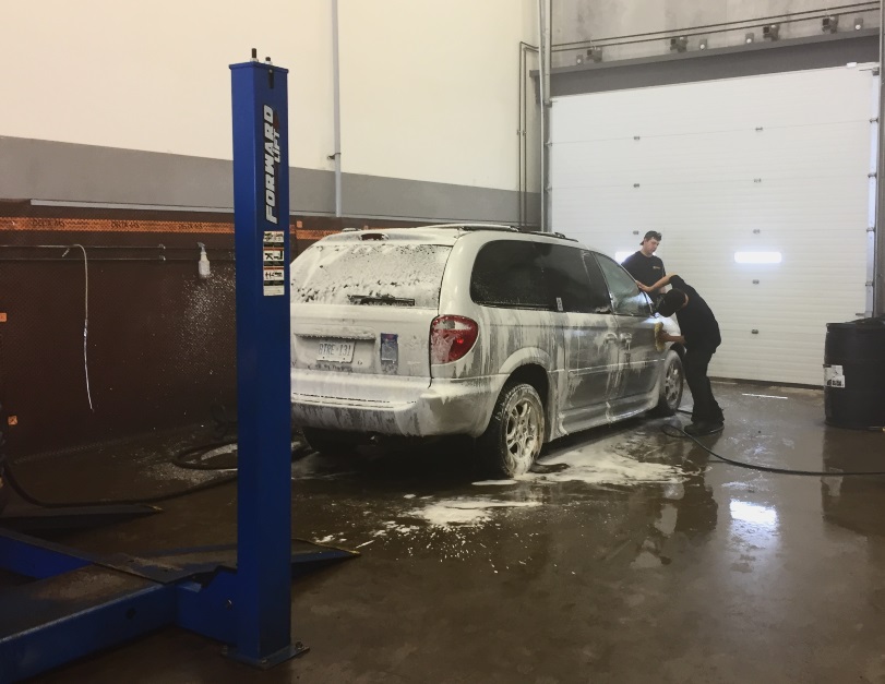 Krown Hamilton (Ditton) | 56 Ditton Dr Unit D, Hamilton, ON L8W 0A9, Canada | Phone: (905) 575-0577