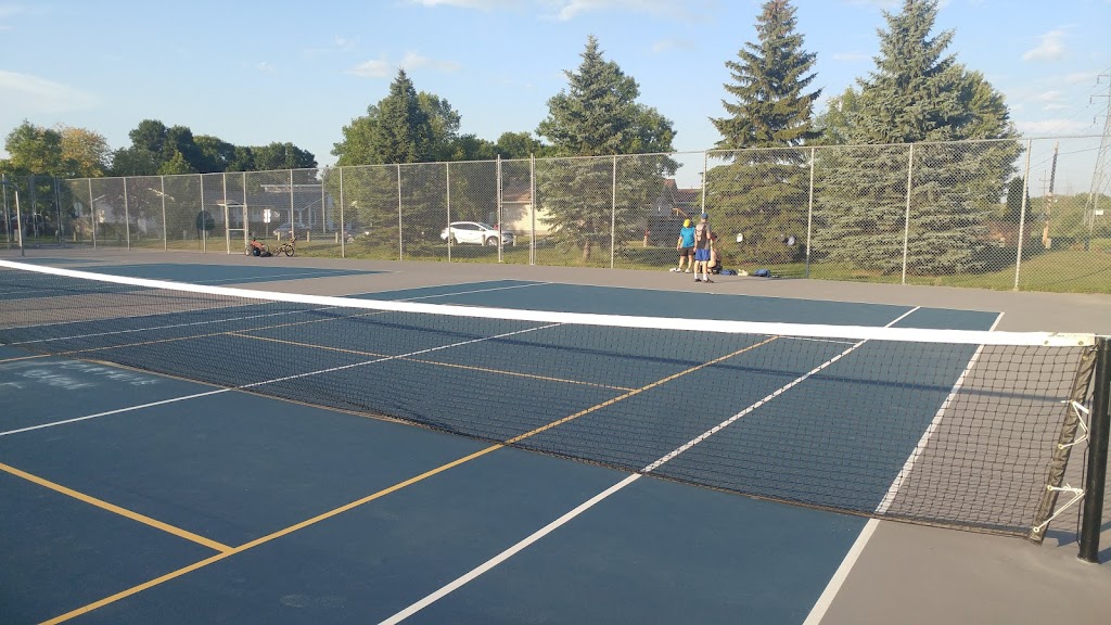 Park City West Community Centre | 115 Sanford Fleming Rd, Winnipeg, MB R2C 5B8, Canada | Phone: (204) 222-1411
