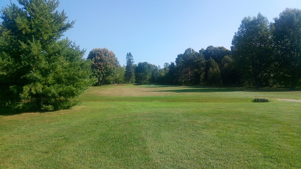 Southampton Golf & Country Club | 400 N Rankin St, Southampton, ON N0H 2L0, Canada | Phone: (519) 797-3684