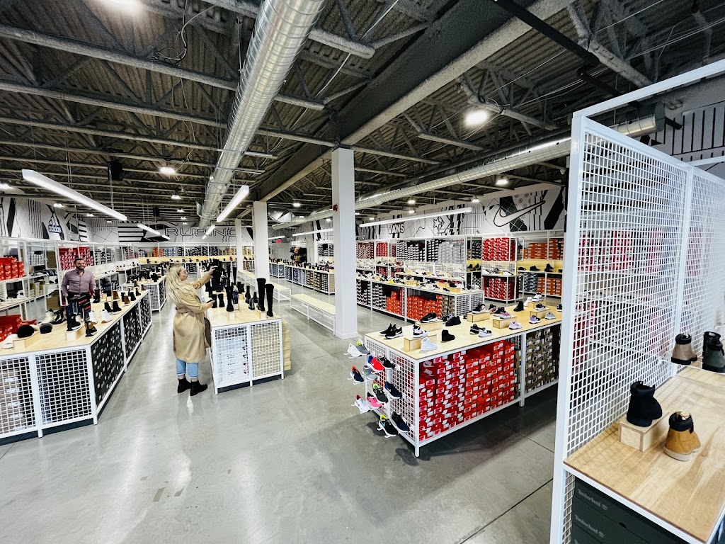 RUBINO | 3780 Bd des Sources, Dollard-des-Ormeaux, QC H9B 1Z9, Canada | Phone: (514) 685-7979