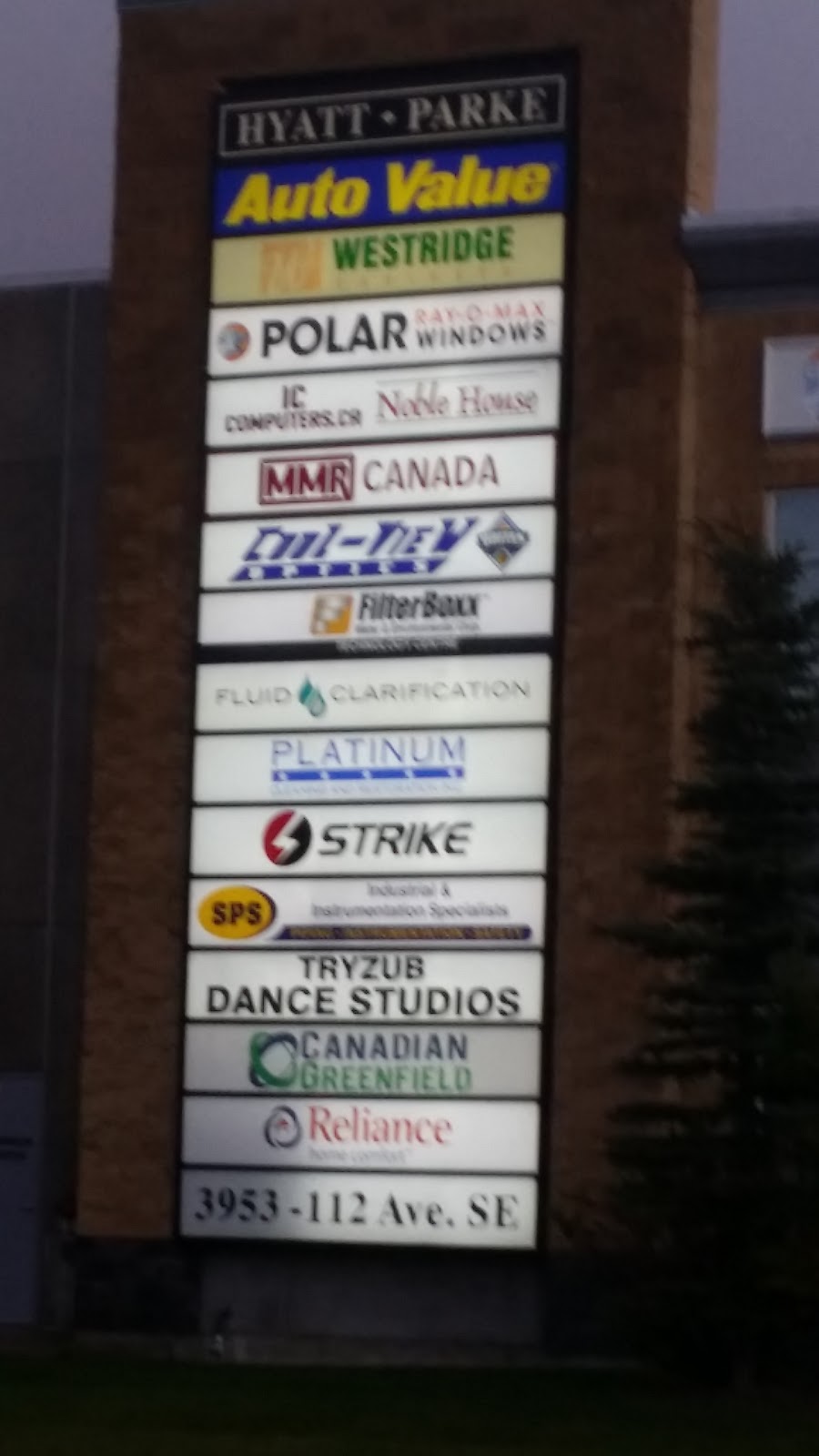 Hi-Way 9 Express Ltd | 5535 90 Avenue Se, Calgary, AB T2C 4Z6, Canada | Phone: (403) 237-7300
