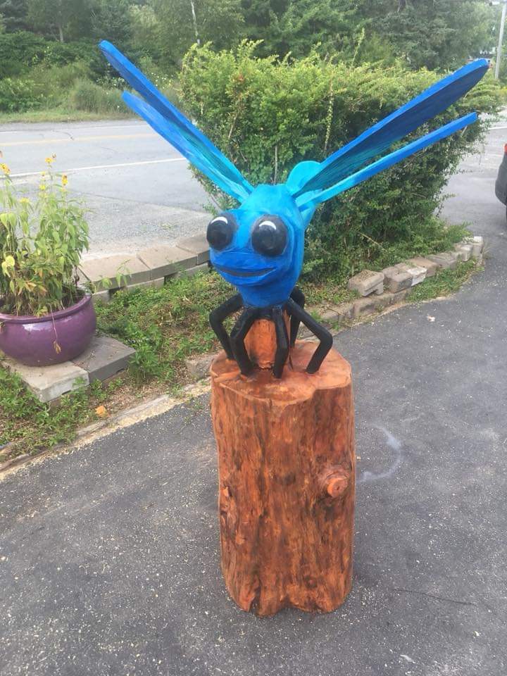 Truly Canadian Chainsaw Carvings | 2304 Lawrencetown Rd, Lawrencetown, NS B2Z 1L6, Canada | Phone: (902) 266-2127
