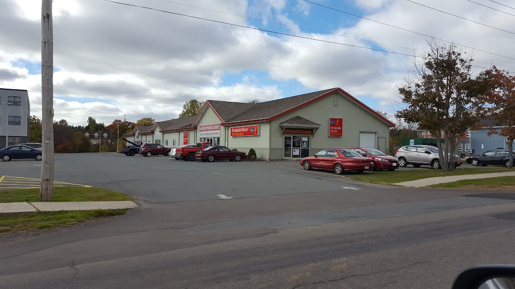 House of Excellence - Benjamin Moore Store | 5 Lower Malpeque Rd, Charlottetown, PE C1E 1R4, Canada | Phone: (902) 368-1900