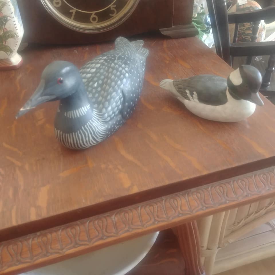 Victorian Charm Antiques | 25 Queen St N, Tottenham, ON L0G 1W0, Canada | Phone: (416) 455-3854