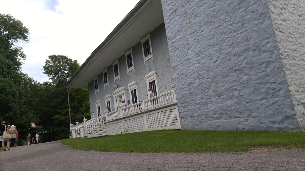 Manoir Papineau National Historic Site | 500 Rue Notre Dame, Montebello, QC J0V 1L0, Canada | Phone: (418) 572-6151