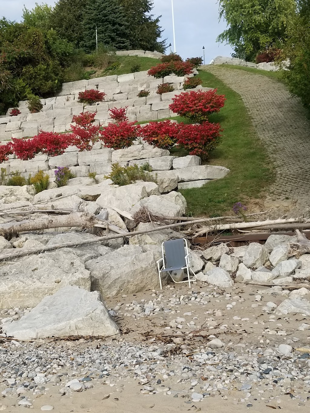 Campbell Cottage | 33809 Campbell Ave, Zurich, ON N0M 2T0, Canada | Phone: (519) 577-1955