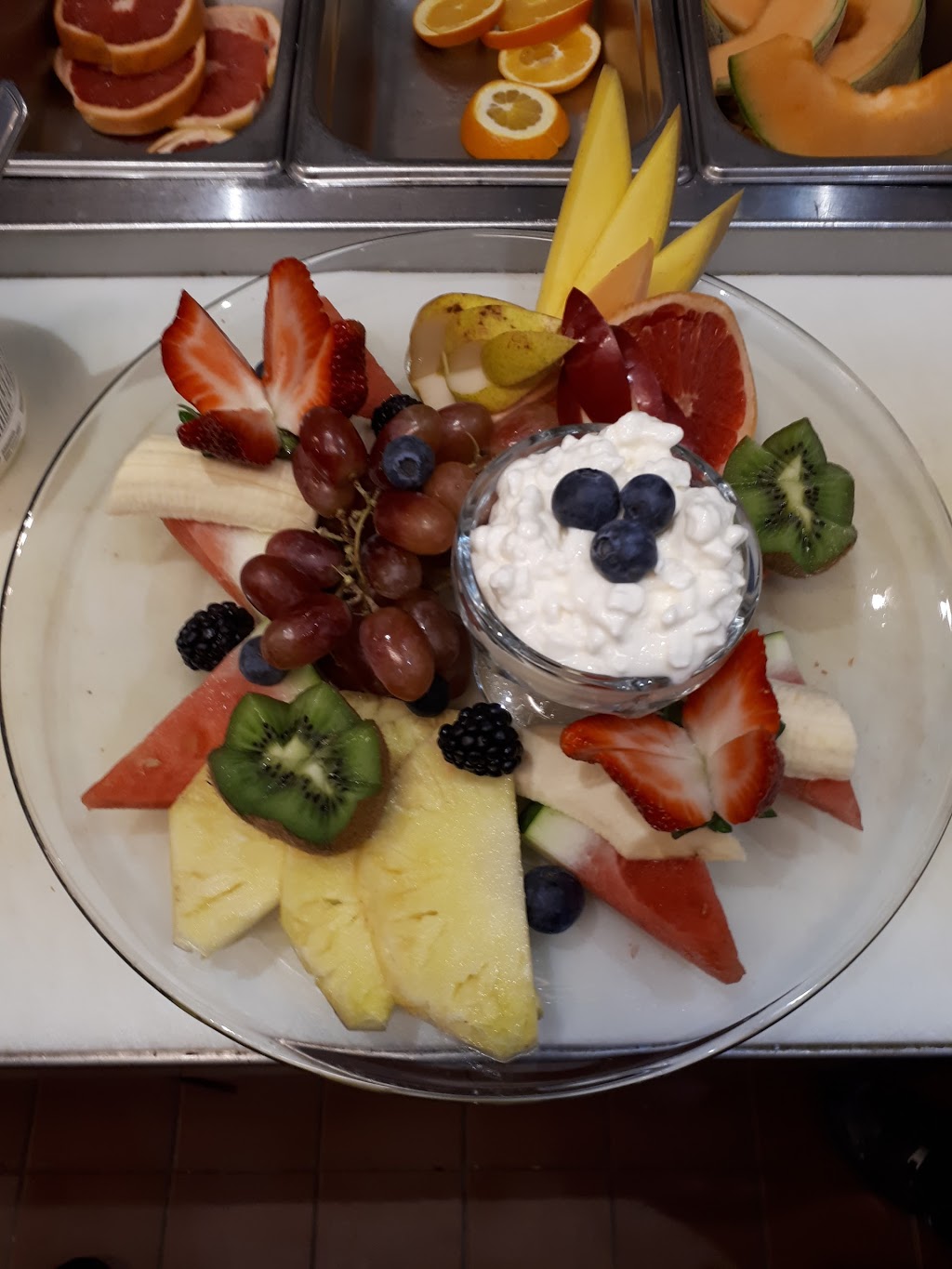 Tutti Frutti déjeuner et diner | 325 Boulevard Gréber, Gatineau, QC J8T 8J3, Canada | Phone: (819) 205-6543