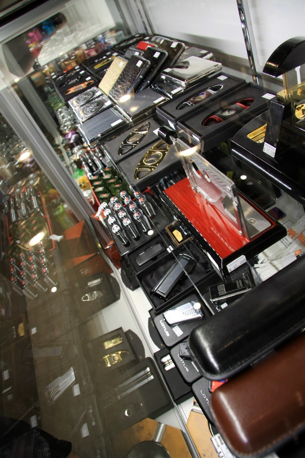 Prohibition - Express | 550 Boulevard Arthur-Sauvé, Saint-Eustache, QC J7R 5A8, Canada | Phone: (450) 472-1038