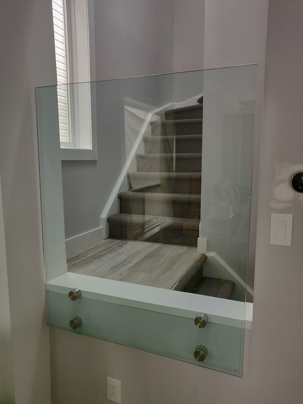 Winners Mirrors & Glass Co. 200 Silver Star Blvd unit 336338