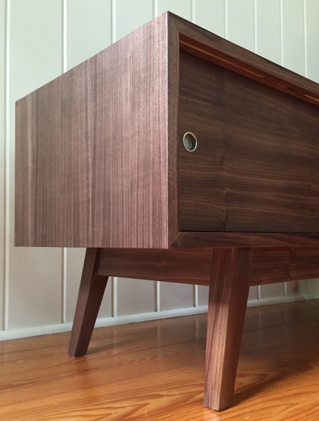 relove | vintage salvage stylage | 21 Regent St, Chester, NS B0J 1J0, Canada | Phone: (902) 495-1608