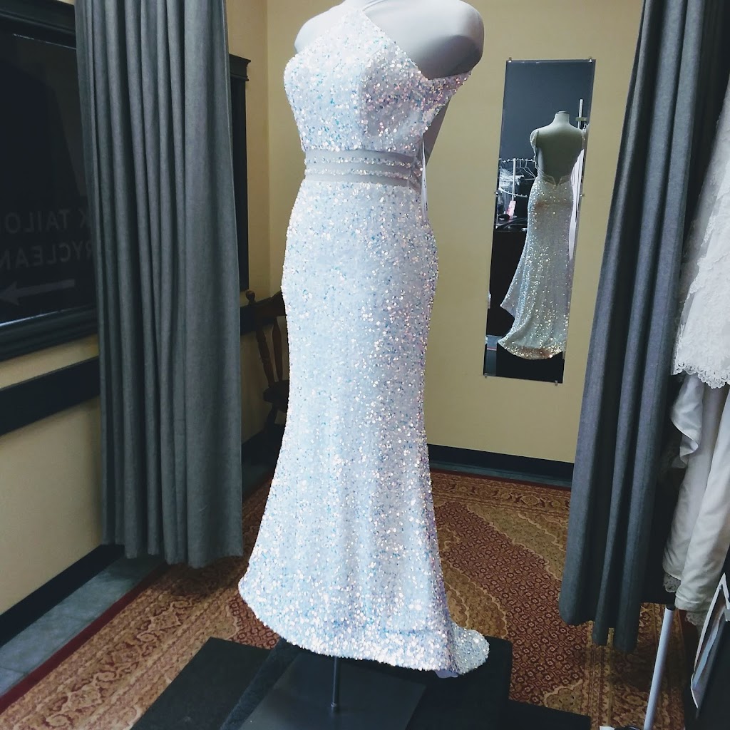 Mk Tailor & dry cleaners | 4 Spruce Ridge Dr #10, Spruce Grove, AB T7X 4S3, Canada | Phone: (780) 680-5853