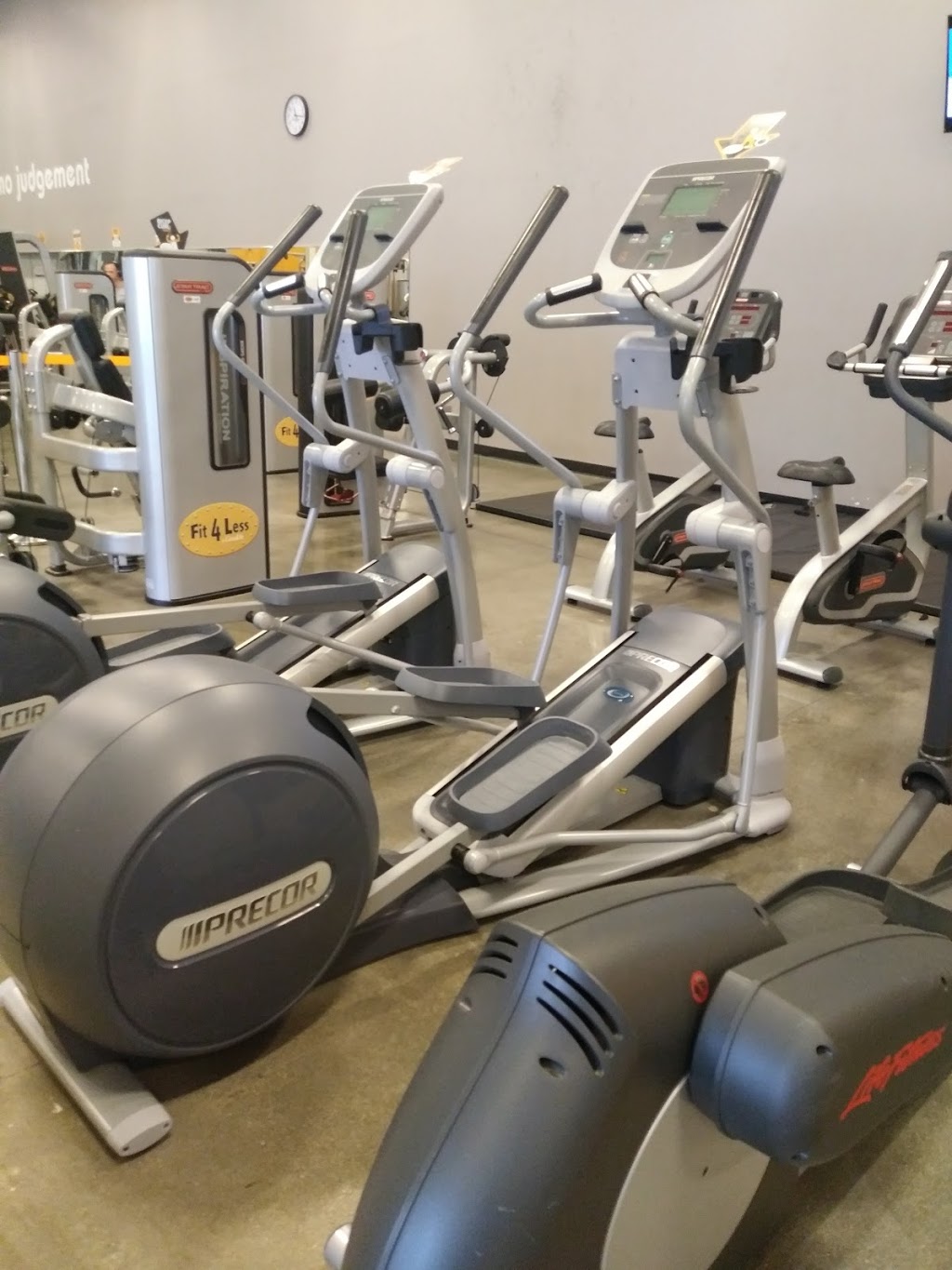 Fit4Less | 301 Confederation Dr #4, Saskatoon, SK S7L 5C3, Canada | Phone: (306) 249-5377