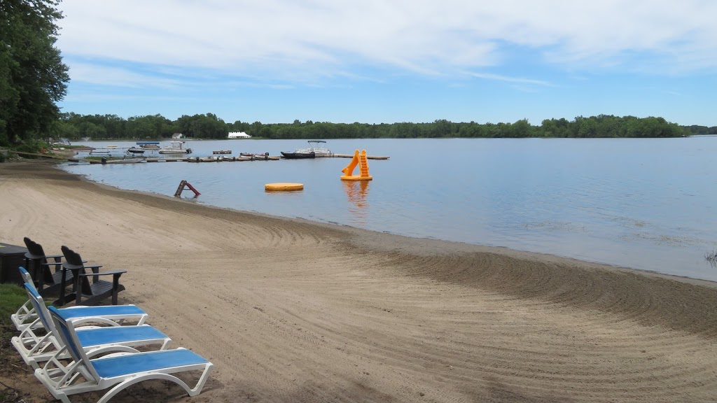Beachwood Hollow Resort | 275 Victoria St S, Tweed, ON K0K 3J0, Canada | Phone: (613) 478-5353