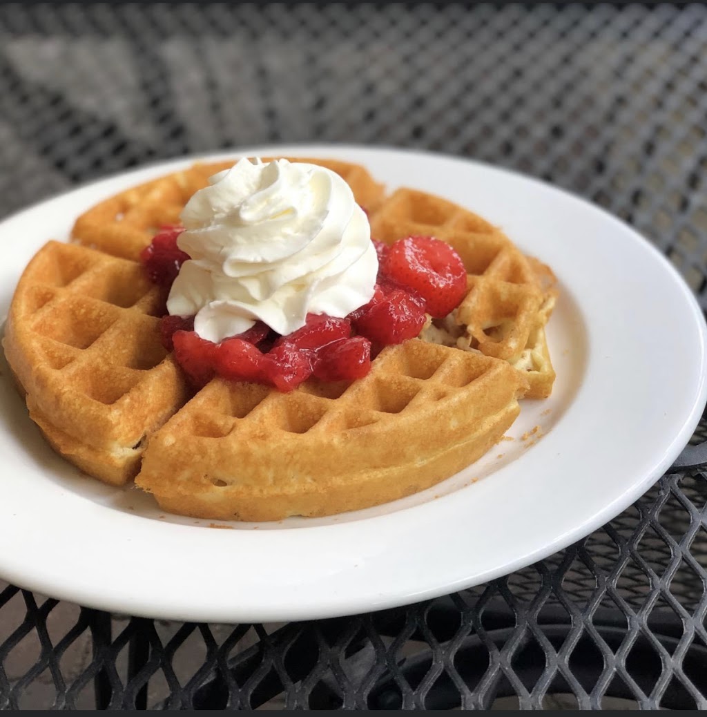 The Cafe Scotch Creek | 4035 Squilax-Anglemont Rd, Scotch Creek, BC V0E 1M5, Canada | Phone: (250) 955-0763