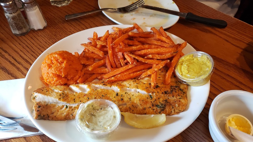 Mic Mac Bar and Grill | Mic Mac Place, 219 Waverley Rd, Dartmouth, NS B2X 2T5, Canada | Phone: (902) 434-7600