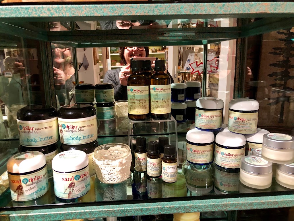 Neck of the Woods General Store | 28 Roberts St, Ladysmith, BC V9G 1A1, Canada | Phone: (250) 924-1282