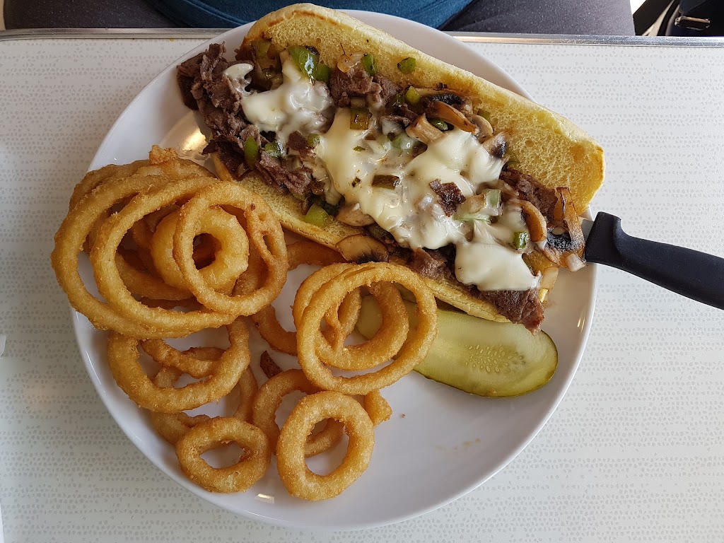 PJs Diner Chemong | 809 Chemong Rd, Peterborough, ON K9H 5B8, Canada | Phone: (705) 874-3463