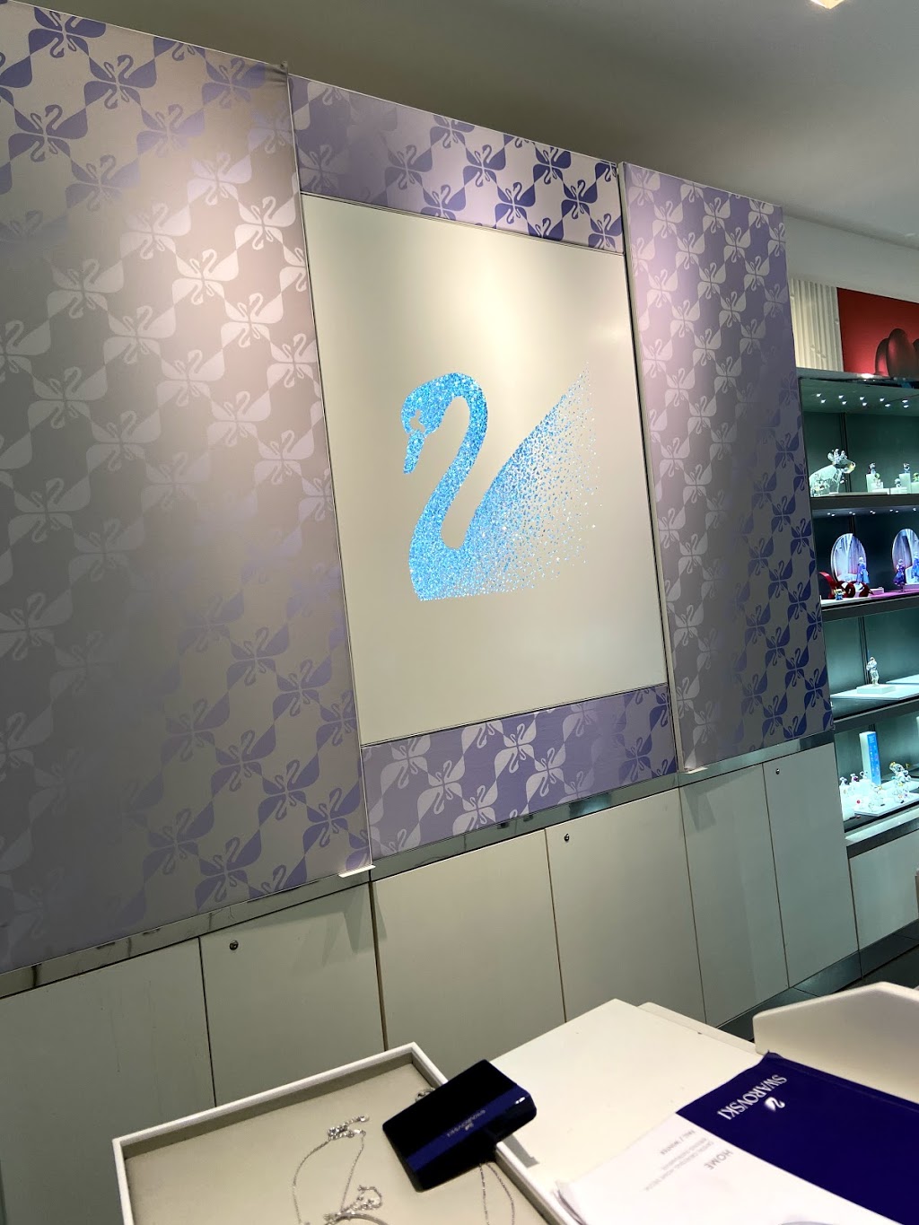 Swarovski | 10355 152 St #1225, Surrey, BC V3R 7C1, Canada | Phone: (604) 634-1024
