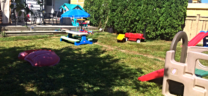 Apple Sprouts Daycare | 4631 Lancelot Dr, Richmond, BC V7C 4S4, Canada | Phone: (604) 233-1823