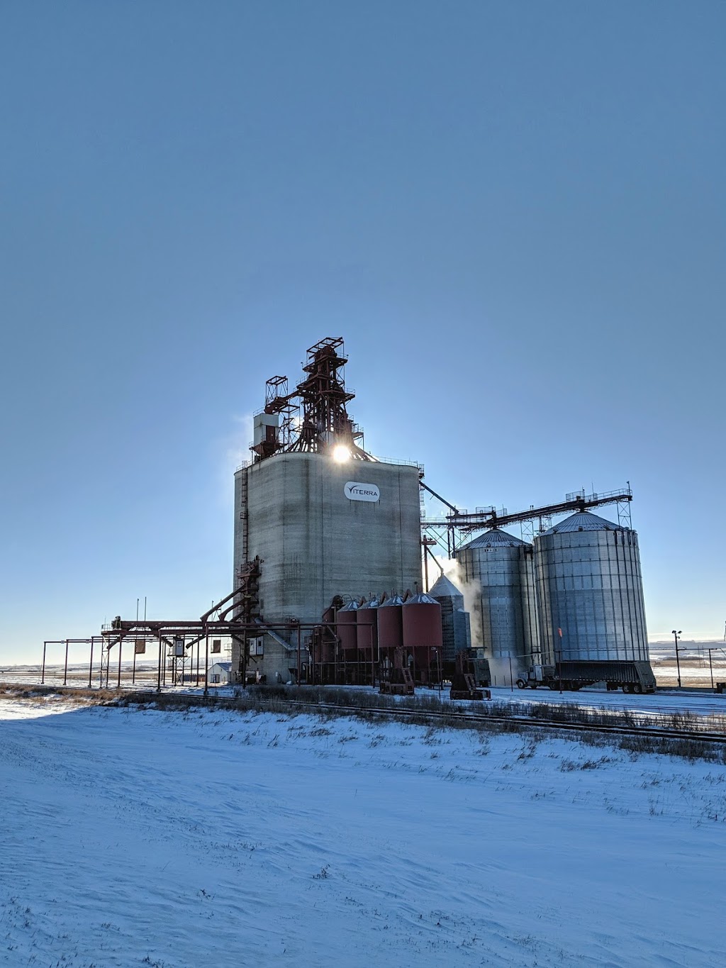 Viterra | Highway 16 East, North Battleford, SK S9A 2Y4, Canada | Phone: (306) 446-8550