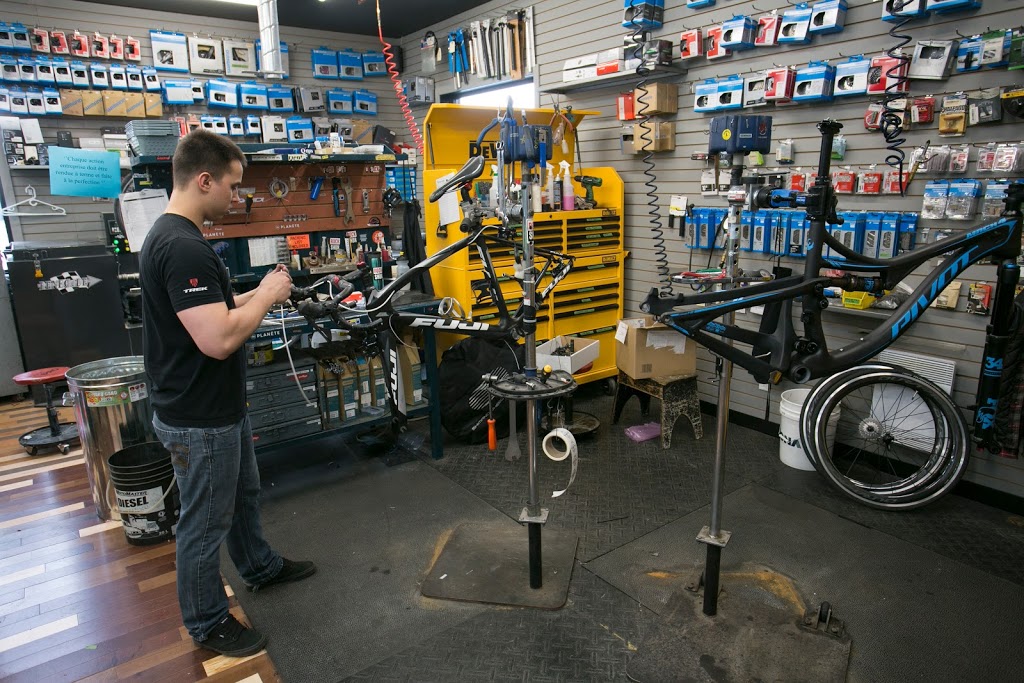 PLANÈTE CYCLE & SKI | 681 Rue Sherbrooke, Magog, QC J1X 2S4, Canada | Phone: (819) 843-8356