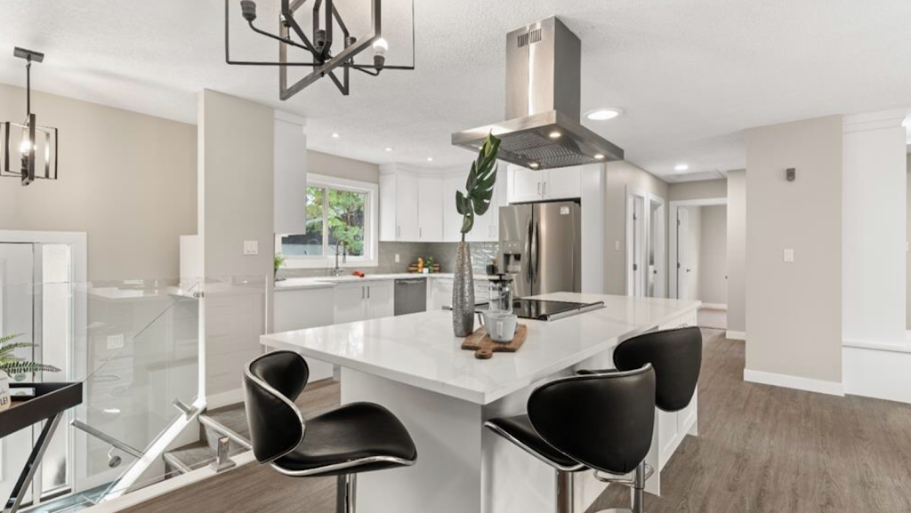 For Flip | 66 McKernan Rd SE, Calgary, AB T2Z 1T1, Canada | Phone: (587) 581-0936