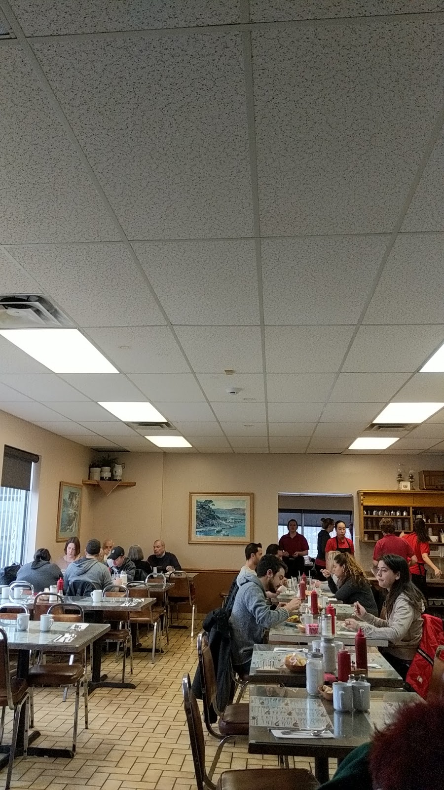 Back Road Cafe | 3316 Grand Marais Rd E, Windsor, ON N8W 1W7, Canada | Phone: (519) 944-2950