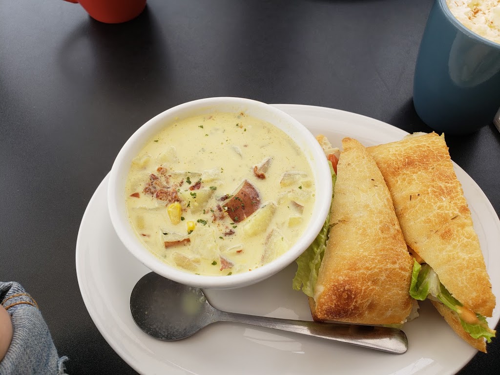 Daily Grind Coffee Ltd | 3043 Portage Avenue, Winnipeg, MB R3K 0W4, Canada | Phone: (204) 896-3477