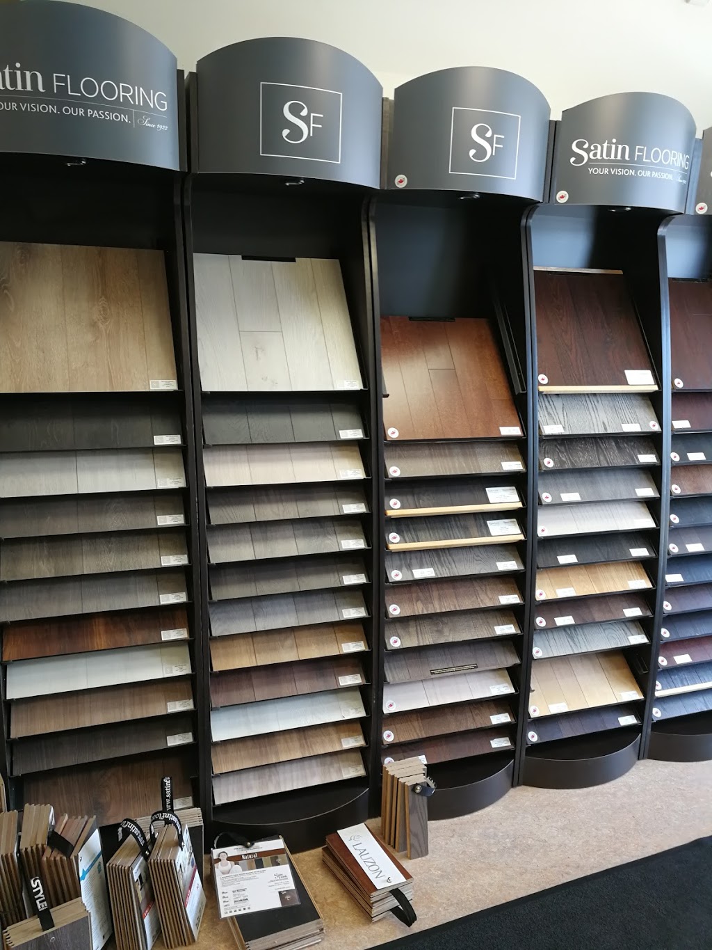 Avenue Upholstery And Interiors | 1764 Avenue Rd, North York, ON M5M 3Y9, Canada | Phone: (416) 783-7081