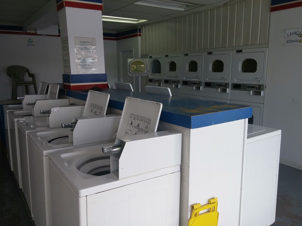 Depannneur St-Louis | 1827 Rue Saint-Louis, Gatineau, QC J8T 4H2, Canada | Phone: (819) 561-7351