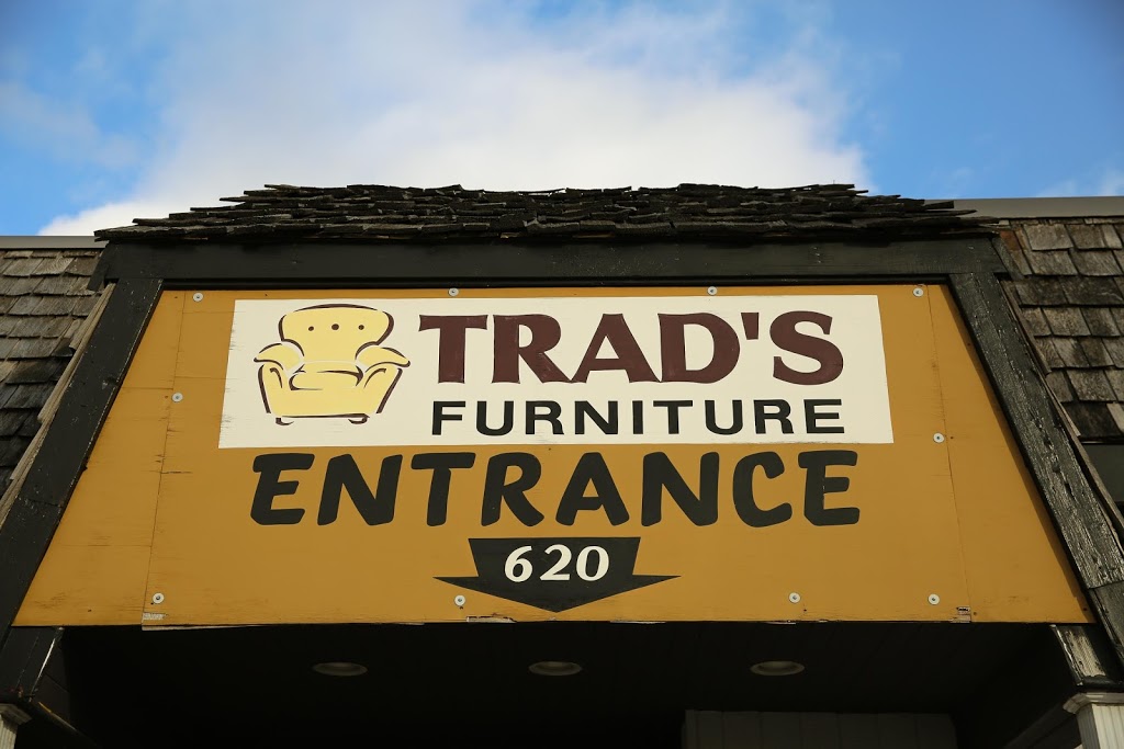 Trads Furniture - Furniture Store London Ontario | Shopping Centre, 785 Wonderland Rd S Unit J16, London, ON N6K 1M6, Canada | Phone: (519) 675-1535