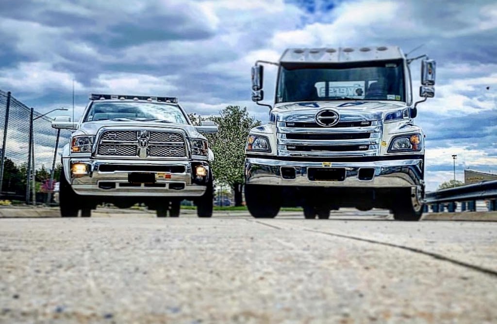 Remorquage Boisbriand | Succ Depot Rive-Nord, Cp 393, Boisbriand, QC J7E 4J4, Canada | Phone: (450) 256-0121
