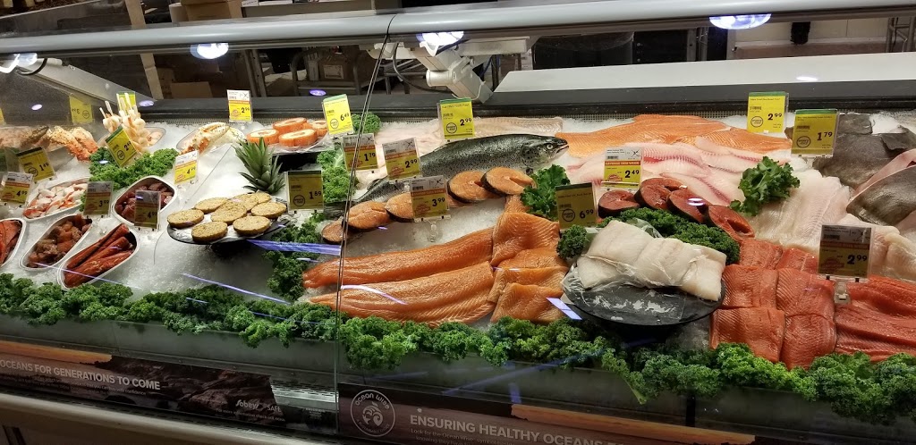 Aspen Landing Shopping Centre | 17 17th St, Calgary, AB T3H 0N5, Canada | Phone: (403) 716-3162