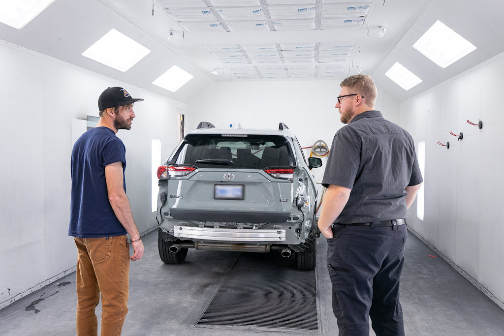 Zenetec Collision Repair Aurora | 305 Wellington St E Unit B, Aurora, ON L4G 6C8, Canada | Phone: (289) 648-1594