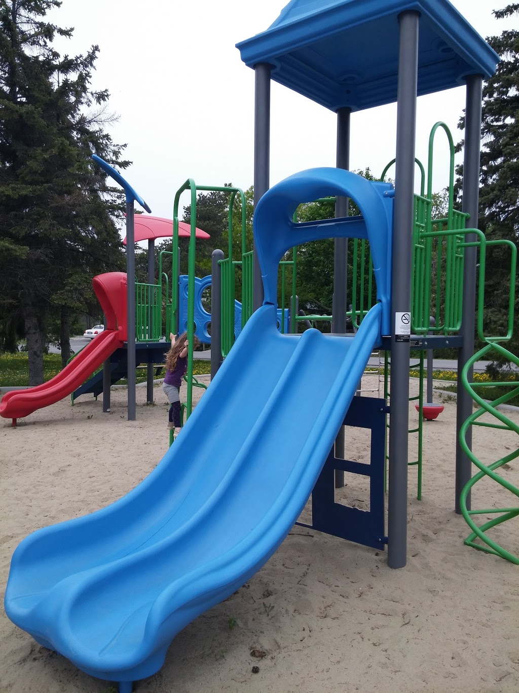 Parc du Tourbillon | 39 Rue Lake, Gatineau, QC J9H 4B4, Canada | Phone: (866) 299-2002