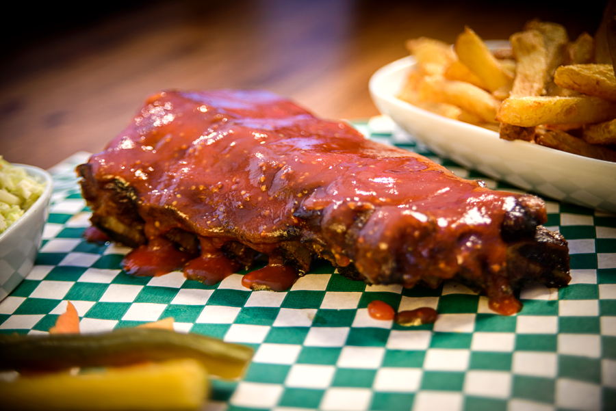 Pub au Cochon Fumé | 1625 Avenue Nicolas Perrot, Bécancour, QC G9H 3B8, Canada | Phone: (819) 602-0102