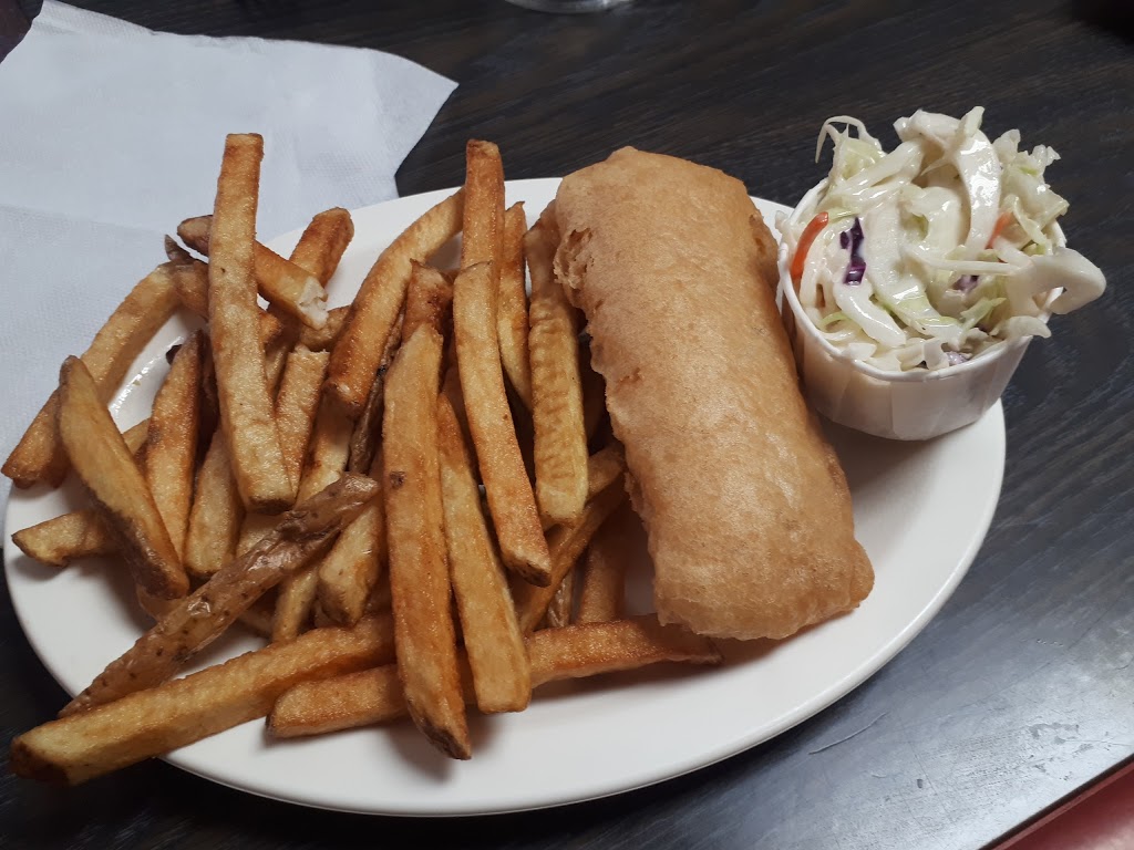 Rudys Regina Beach | 115 Centre St, Regina Beach, SK S0G 4C0, Canada | Phone: (306) 729-3335
