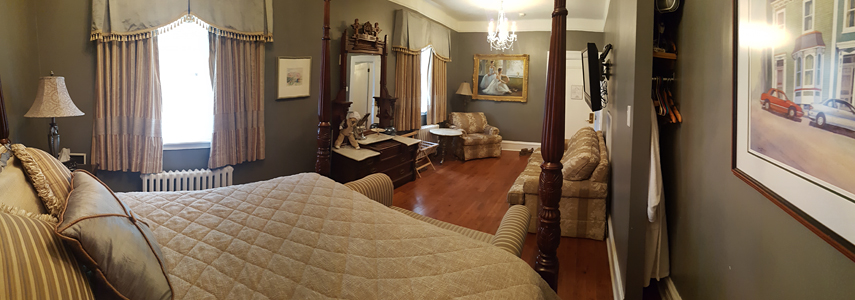 Monroe House | 8A Forest Rd, St. Johns, NL A1C 2B9, Canada | Phone: (709) 235-1946