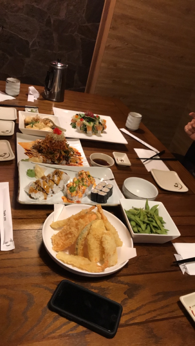 Sushi Tengoku | 10194 152 St, Surrey, BC V3R 8X8, Canada | Phone: (604) 584-9787