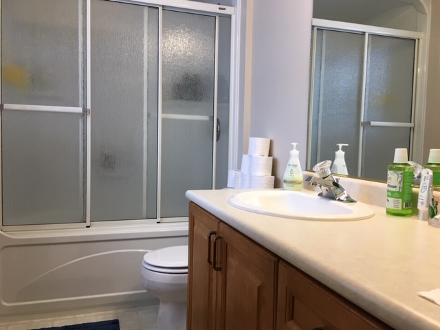 The Stafford House | 465 Stafford St, Port Elgin, ON N0H 2C1, Canada | Phone: (519) 832-2444