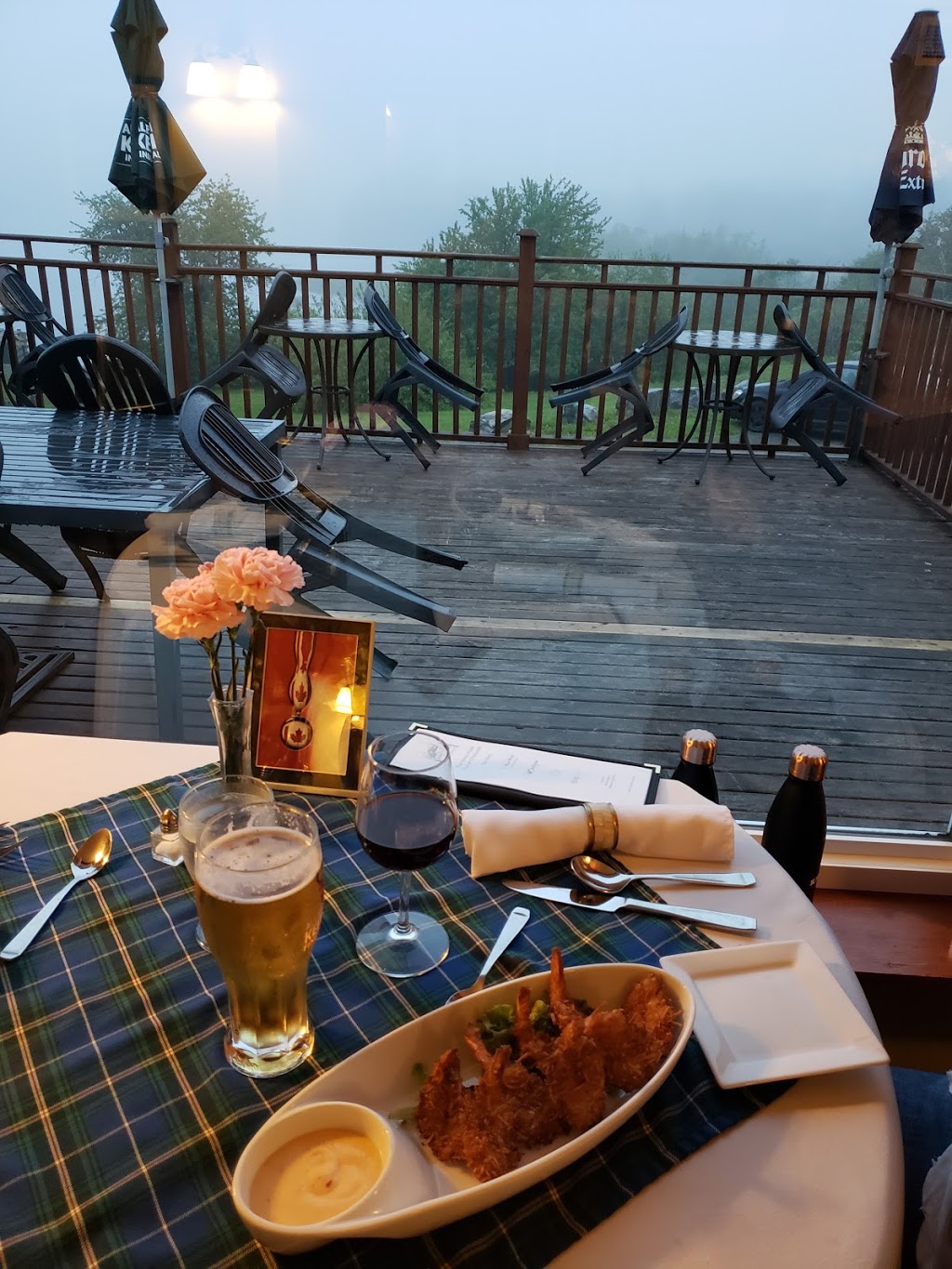 Henley House Pub And Restaurant | 22478 Nova Scotia Trunk 7, Sheet Harbour, NS B0J 3B0, Canada | Phone: (902) 885-3335