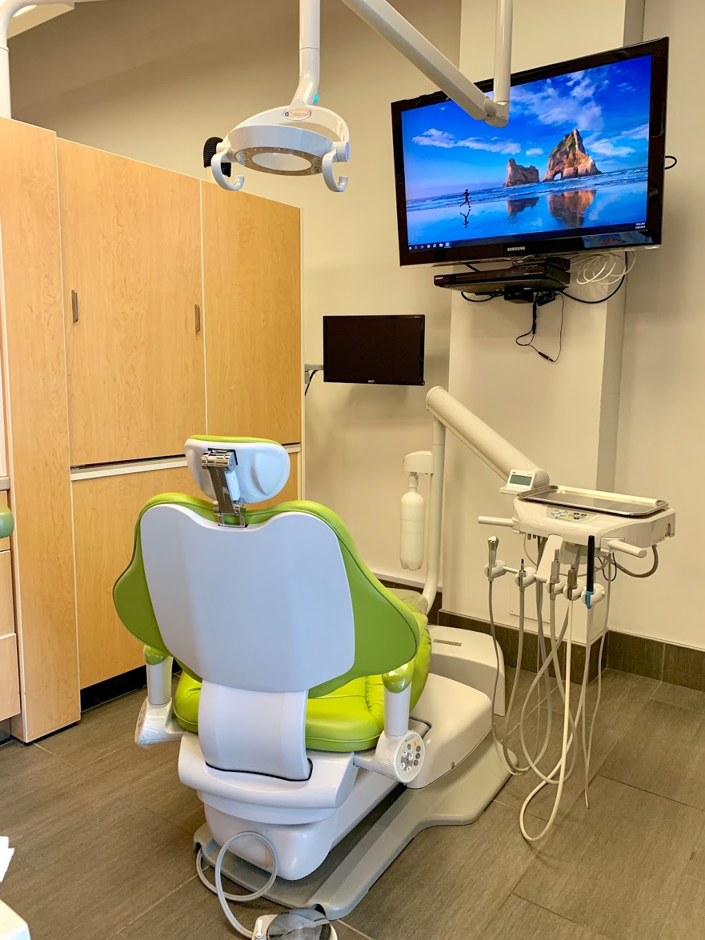 Just Smiles Dental | 15157 56 Ave #108, Surrey, BC V3S 9A5, Canada | Phone: (604) 579-0117