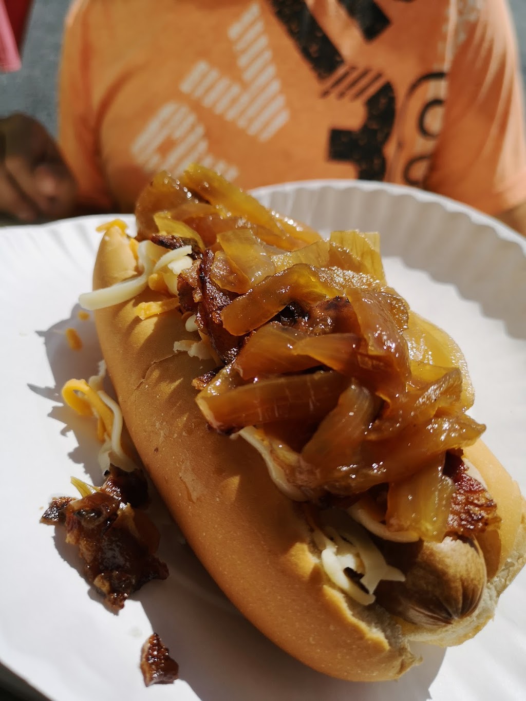 The Hut Dog | 1771 King Street in the parking lot of, Windsor Motors, Windsor, NS B0N 2T0, Canada | Phone: (902) 798-3429