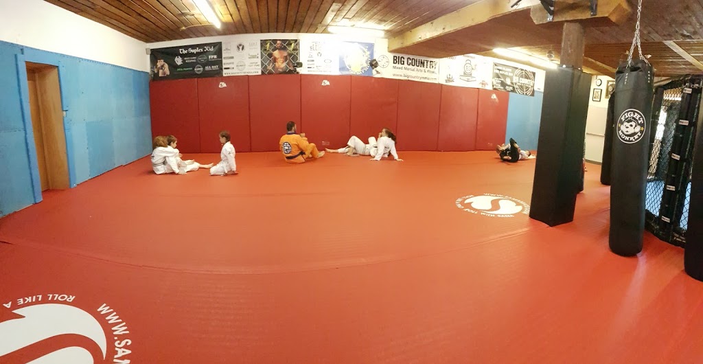 Big Country MMA and Fitness | 8 1/2 Durham St E, Lindsay, ON K9V 1W7, Canada | Phone: (705) 768-8437