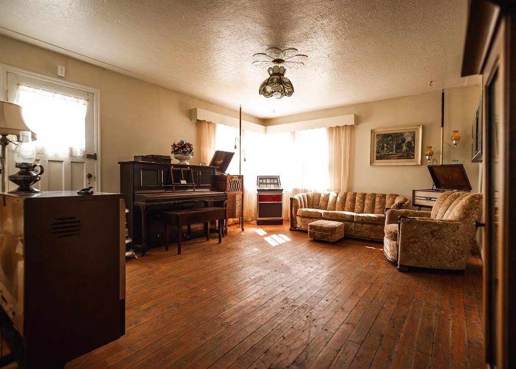 Drayton Valley Museum | 6013 44 Ave, Drayton Valley, AB T7A 1R3, Canada | Phone: (780) 542-5482