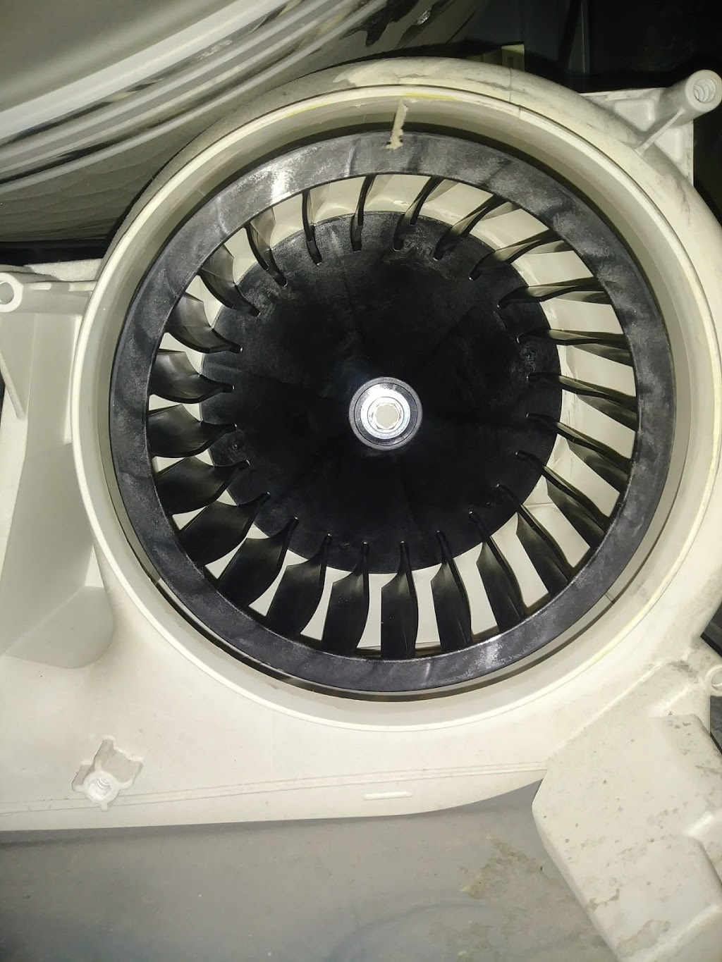 Octopus Royal Appliances Repair Service | 31 Codsell Ave, Toronto, ON M3H 3V7, Canada | Phone: (647) 286-1327